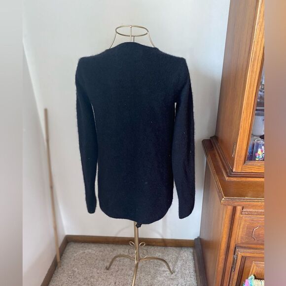 Vince black long sleeve v neck sweater size S - Picture 9 of 11